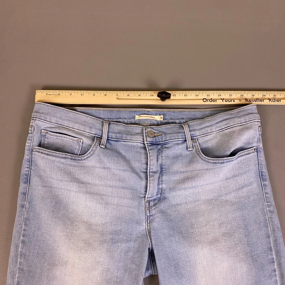 Levis 311 Shaping Skinny Jeans Men's Size 38x32 Light Wash Blue Stretch Denim